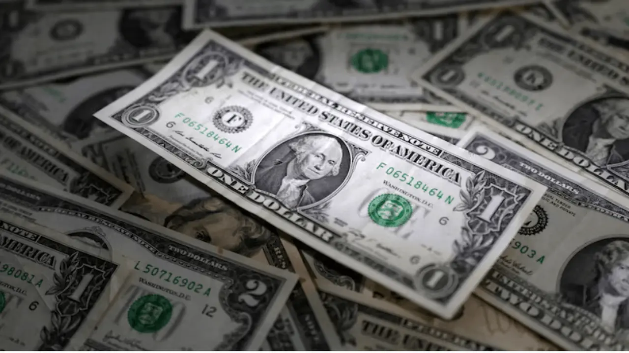 سعر الدولار اليوم الجمعة في مصر بعد تثبيت الفائدة